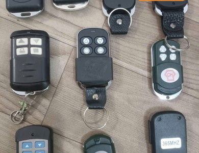 Phụ kiện cửa cuốn