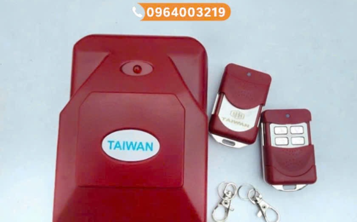 Phụ kiện cửa cuốn