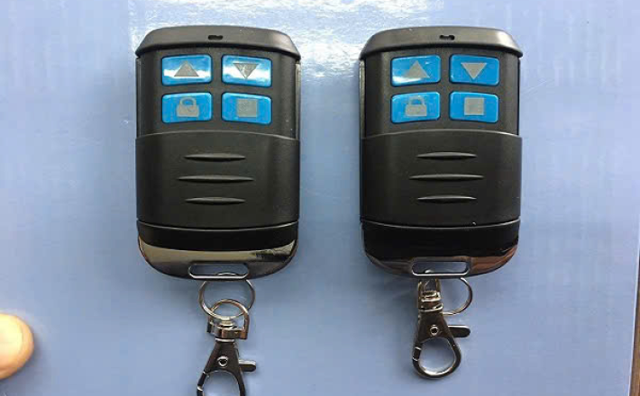 Remote Điều Khiển Cửa Cuốn Wintec Tại TPHCM