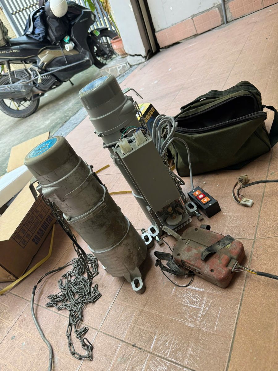 motor cửa cuốn